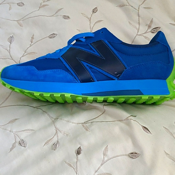 New Balance Jolly Rancher×327 'Blue Raspberry' - Picture 1 of 9